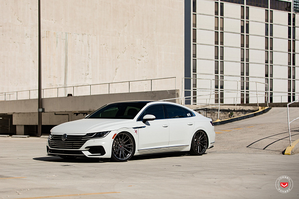 Фото дисков Vossen M-X4T Глянцевый темный лак на Volkswagen Arteon