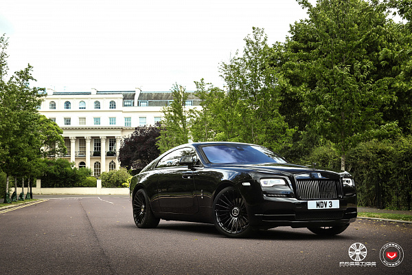 Фото дисков Vossen S17-13 Черный глянец на Rolls-Royce Wraith