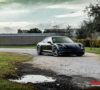 Фото дисков Vossen RS74 на Porsche Taycan I