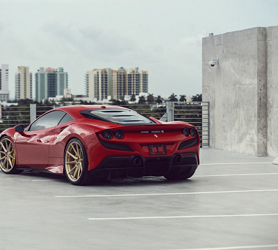 Фото дисков Vossen EVO-2 на Ferrari F8