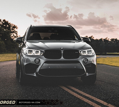 Фото дисков BC Forged RZ22 на BMW X5/X5 M (F15/F85)