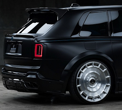 Фото дисков Vossen UV-7 на Rolls-Royce Cullinan