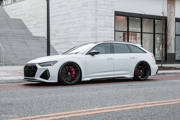 Фото дисков Brixton Forged R11-R Черный сатин на Audi A/RS 6 (C8)