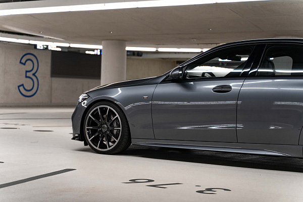 Фото дисков BRABUS Monoblock Z Черный глянец на Mercedes-Benz C-Class (W206)