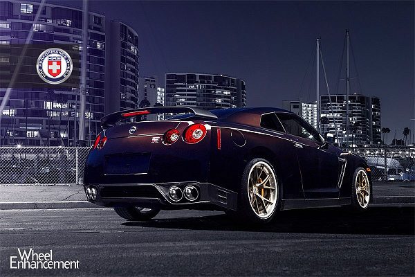 Фото дисков HRE S101 Сатиновая бронза на Nissan GT-R