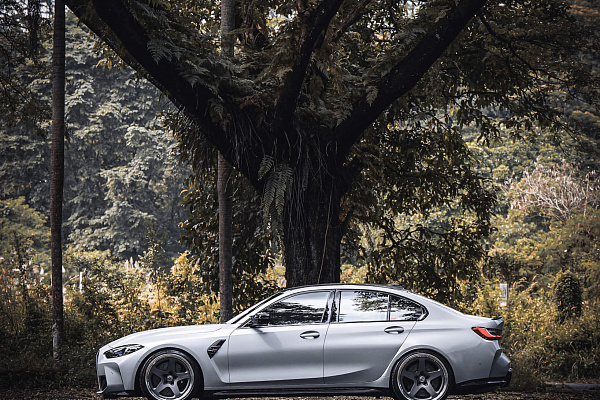 Фото дисков HRE 527 Сатиновый графит на BMW 3/M3 (G2x/G80)