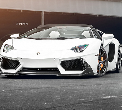 Фото дисков Strasse Wheels SM5R Deep Concave Monoblock на Lamborghini Aventador