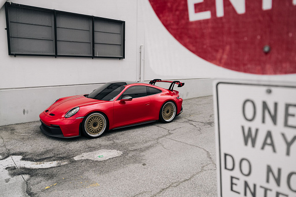 Фото дисков Brixton Forged TR20 Сатиновое золото на Porsche 911 VIII