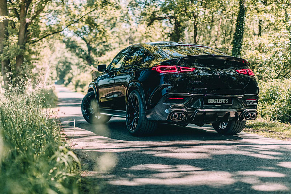 Фото дисков BRABUS Monoblock Y (Platinum Edition) Черный глянец на Mercedes-Benz GLE II
