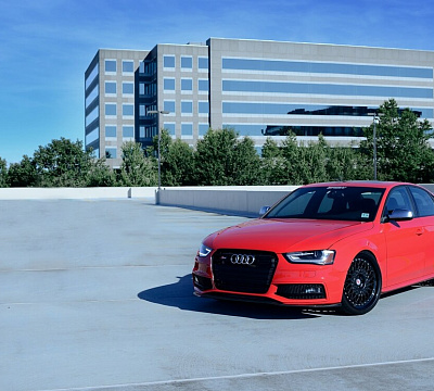 Фото дисков HRE 501 на Audi A/S/RS 4 (B8)
