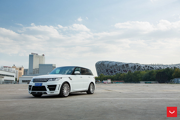Фото дисков Vossen VFS-2 Серебро на Range Rover Sport II