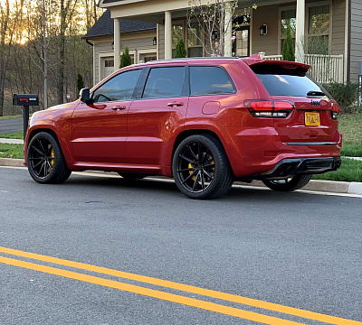 Фото дисков HRE P104SC на Jeep Grand Cherokee IV