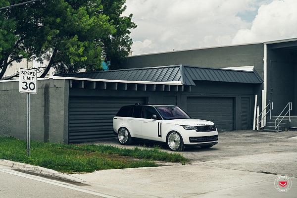 Фото дисков Vossen LC3-11 Глянцевый лак на Land Rover Range Rover V