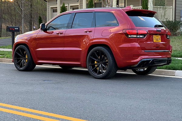 Фото дисков HRE P104SC Черный сатин на Jeep Grand Cherokee IV