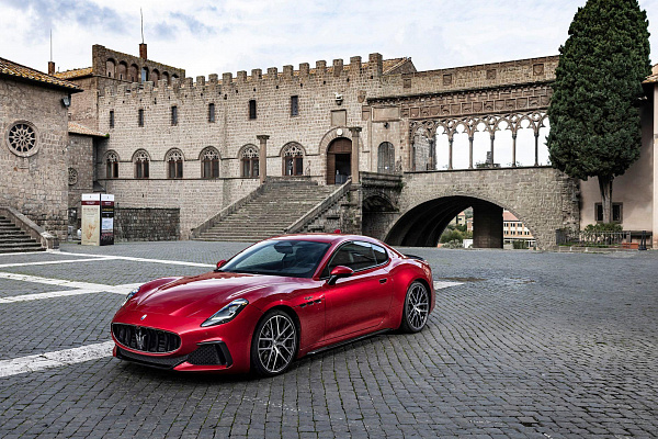 Фото дисков Maserati Astreo  на Maserati GranTurismo II
