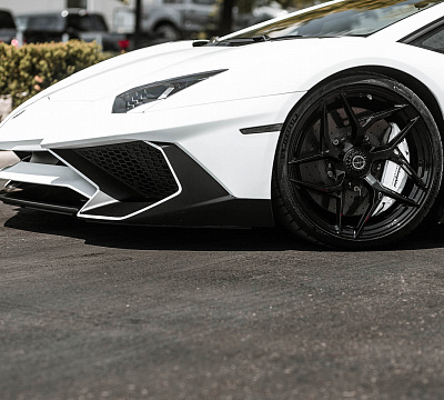 Фото дисков Brixton Forged PF5 на Lamborghini Aventador