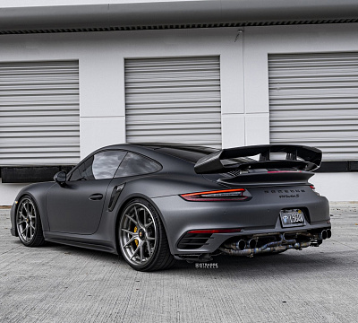 Фото дисков Strasse Wheels SM5R Deep Concave FS на Porsche 911 VII