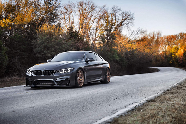 Фото дисков HRE R101 Lightweight Сатиновая бронза на BMW 4/M4 (F32/F82)