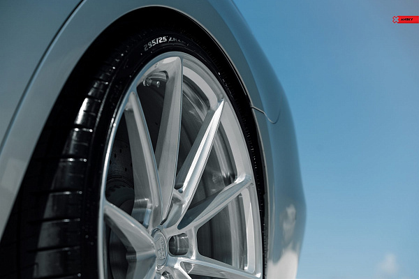 Фото дисков Anrky AN18 Глянцевый лак на Mercedes-Benz S-Class (W223)