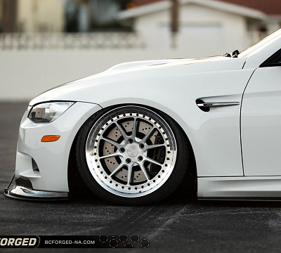 Фото дисков BC Forged LE10 // MLE10 на BMW 3/M3 (E90)