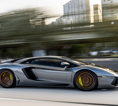 Фото дисков Strasse Wheels SV10M Track на Lamborghini Aventador
