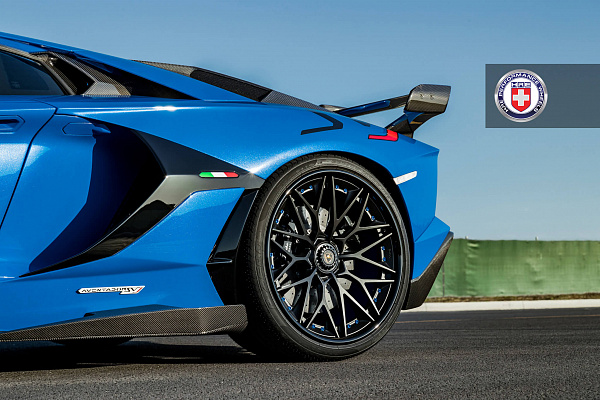 Фото дисков HRE S200 Черный сатин на Lamborghini Aventador