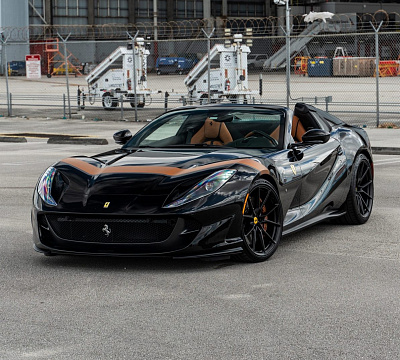 Фото дисков Anrky AN12 на Ferrari 812