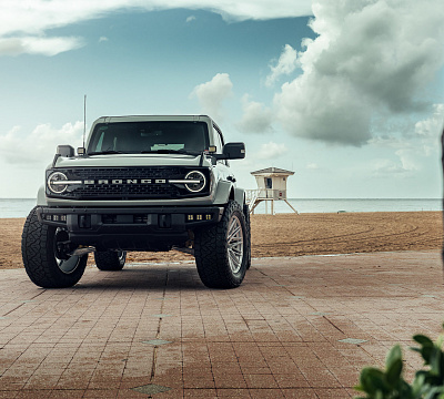 Фото дисков Vossen HF6-5 на Ford Bronco