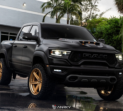 Фото дисков Anrky AN36-S на Ram 1500 V