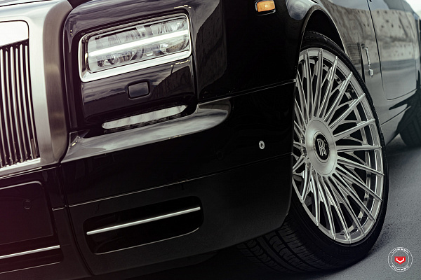 Фото дисков Vossen S17-15T Глянцевый лак на Rolls-Royce Phantom