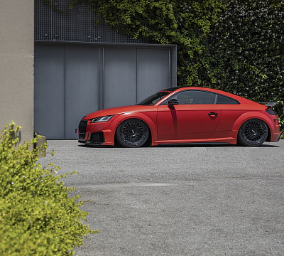 Фото дисков Rotiform LHR-M на Audi TT (8S)