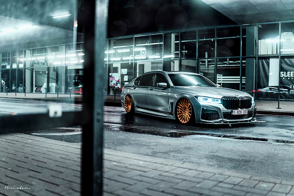 Фото дисков Brixton Forged HS1 Сатиновая медь на BMW 7 (G11/G12)
