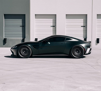 Фото дисков Brixton Forged TR20 на Aston Martin Vantage 4