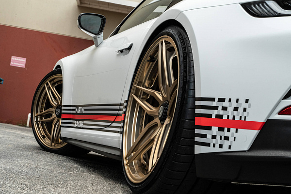 Фото дисков HRE S107SC Сатиновое темное золото на Porsche 911 VIII