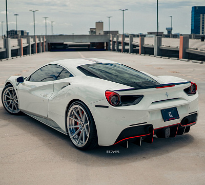 Фото дисков Strasse Wheels SV10 Deep Concave Duoblock на Ferrari 488