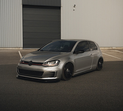 Фото дисков Rotiform DTM на Volkswagen Golf VII