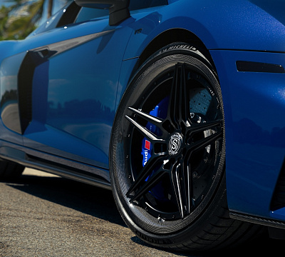 Фото дисков Strasse Wheels SV2 Deep Concave FS на Audi R8 (4S)