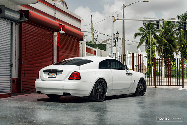 Фото дисков NOVITEC SP2 Черный глянец на Rolls-Royce Wraith