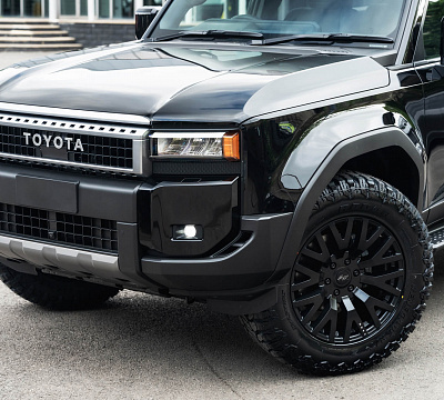 Фото дисков Kahn G22 DC на Toyota Land Cruiser Prado 250