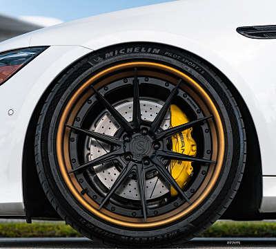 Фото дисков Strasse Wheels SV10M Deep Concave FS на Mercedes-Benz AMG GT I