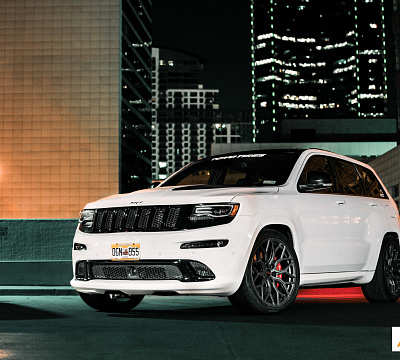Фото дисков Vossen HF-2 на Jeep Grand Cherokee IV