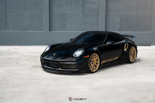 Фото дисков Anrky AN10 Сатиновое золото на Porsche 911 VIII