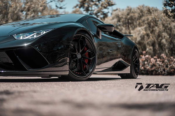 Фото дисков HRE S201 Черный сатин на Lamborghini Huracan