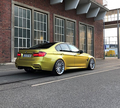 Фото дисков HRE P103 на BMW 3/M3 (F3x/F80)