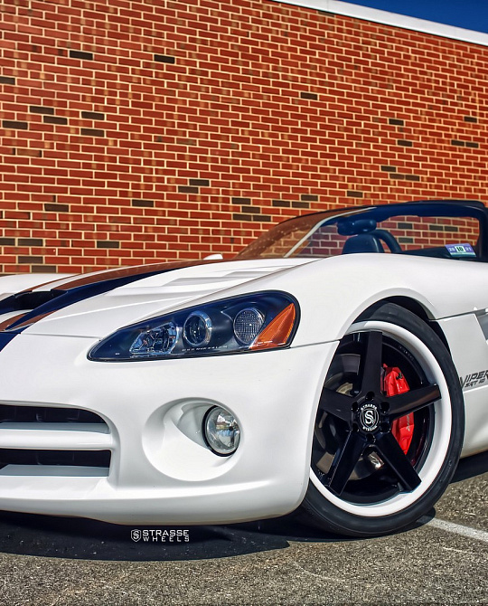 Фото дисков S5 Deep Concave FS Другой цвет на Dodge Viper