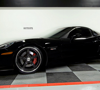 Фото дисков Strasse Wheels S5 Signature на Chevrolet Corvette C6