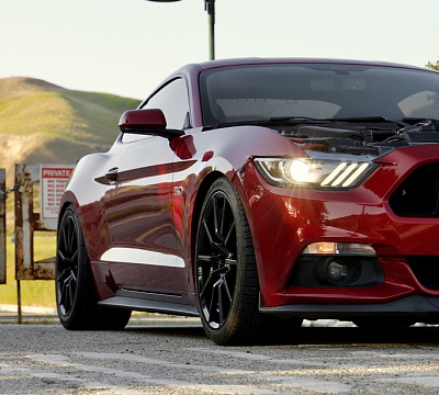 Фото дисков MRR M350 на Ford Mustang VI