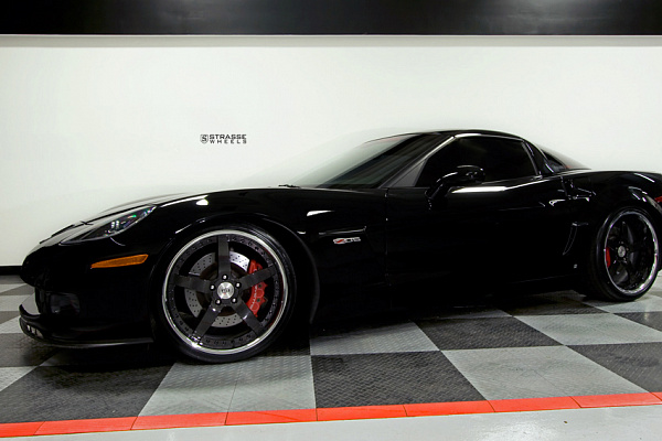 Фото дисков Strasse Wheels S5 Signature Другой цвет на Chevrolet Corvette C6
