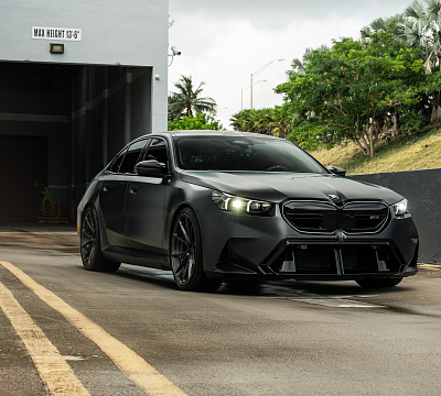 Фото дисков Anrky AN22 на BMW 5/M5 (G60/G90)