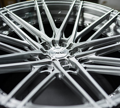 ADV.1 ADV10.0 M.V2 Advanced Series
